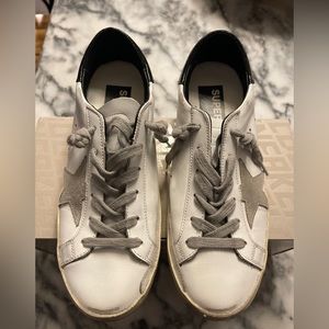 Authentic Womens Golden Goose Super Star Sneakers Suede Star With Black Heel